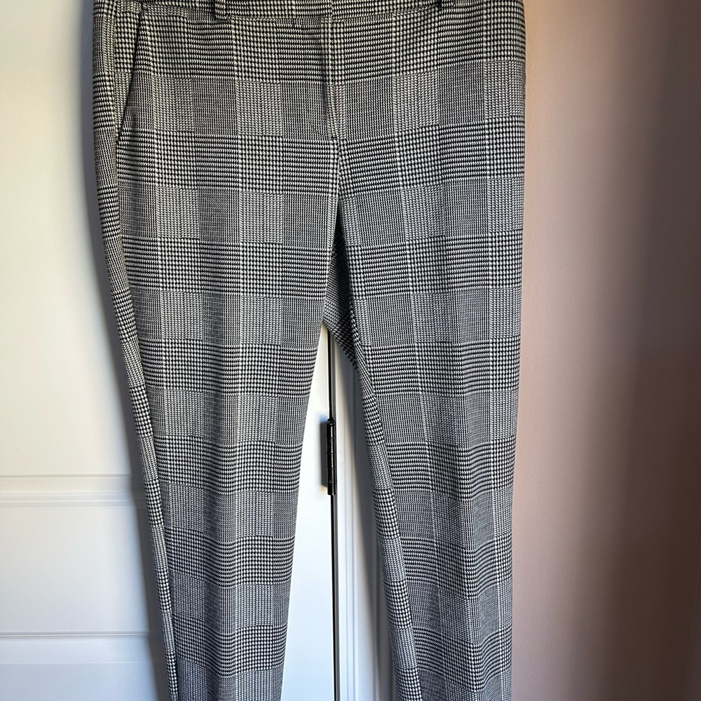 Ann Taylor Women’s Black and White Checkered Pants